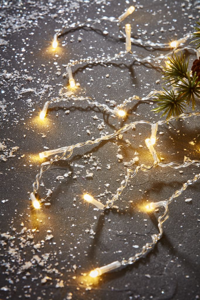 String lights ELDE icicle w/240LED and timer JYSK