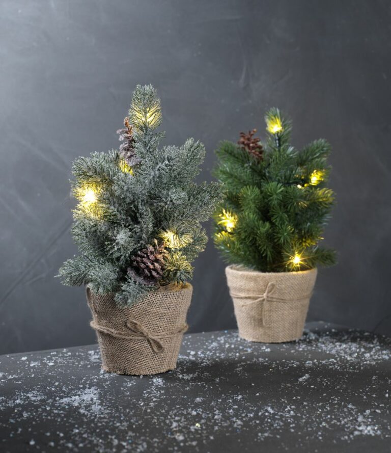 Christmas tree MIDGARD H33cm w/LED JYSK