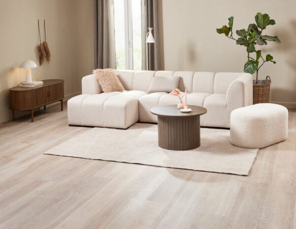 TV bench LYNGVIG 120cm 2 tambour doors dark oak - Image 3