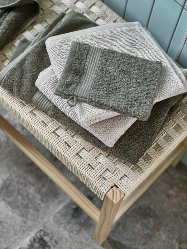 Face cloth KARLSTAD 28x30 olive KRONBORG - Image 5