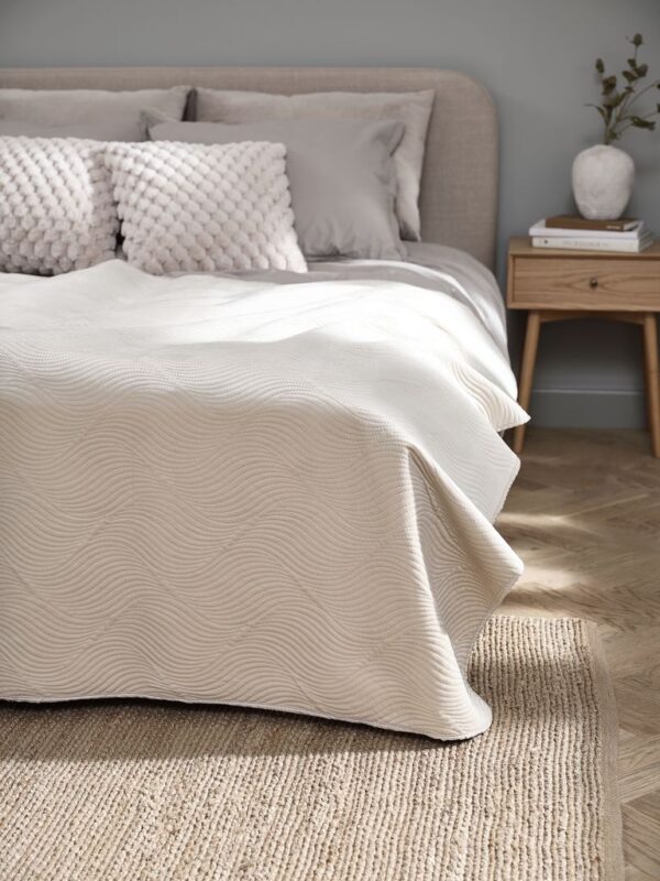 Bed throw GLORIOSA 160x220 beige - Image 3