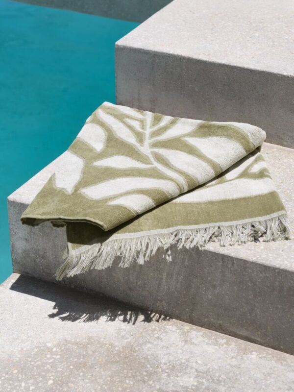 Beach towel ROSENFORS 80x160 green - Image 3