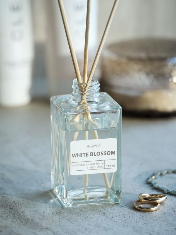 Reed diffuser ENERYDA white blossom 100ml - Image 3