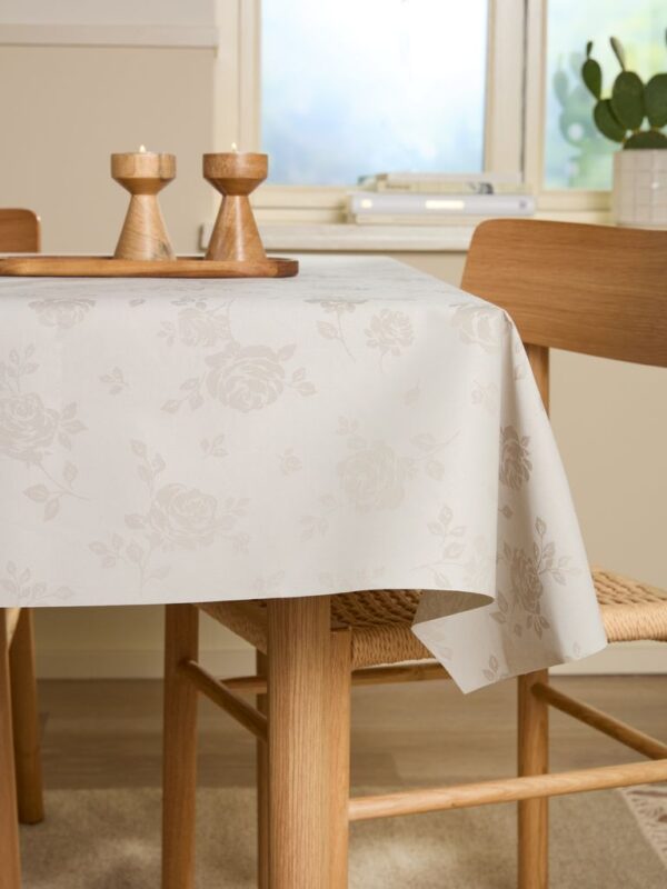 Coated tablecloth SMULTRON 135 beige - Image 3