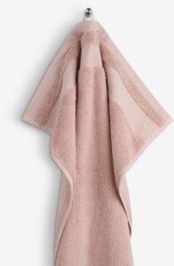 Dusty rose